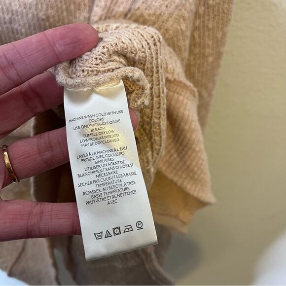 Free People We The Free Tommy Turtleneck Textured Sweater Toasted Almond Beige M - Picture 10 of 11